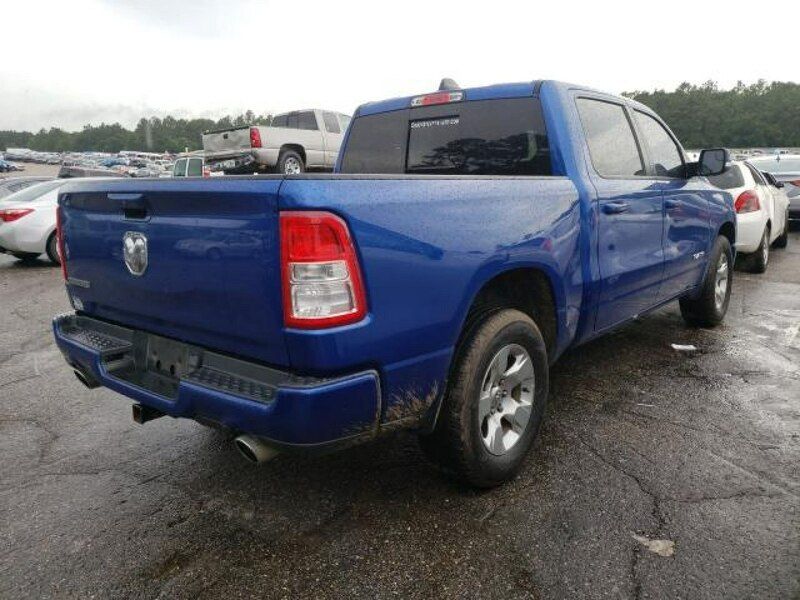 Używany Dodge Ram 395 KM (290 kW) 2019 Niebieski Pickup