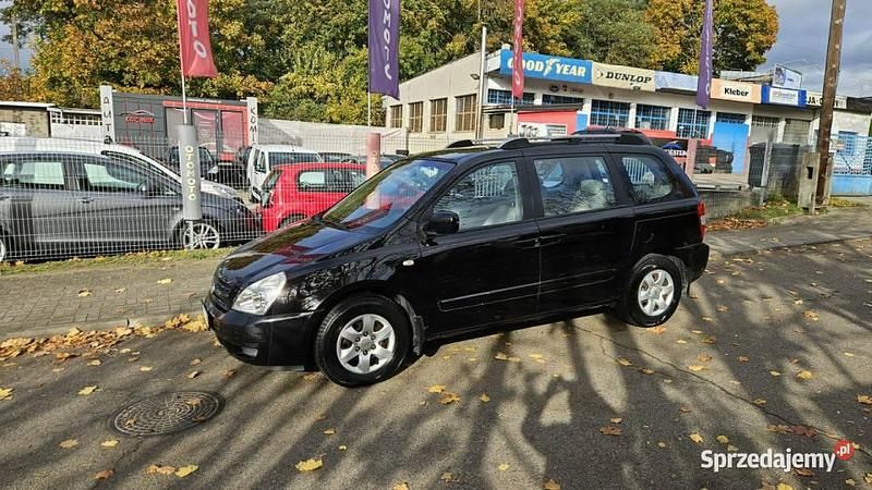 Czarny Używany 2007 Kia Carnival Minivan | 8999 zł - Obraz 1/4