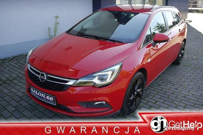 Czerwony Używany 2019 Opel Astra Kombi | 39 900 zł (Uczciwa cena) - Obraz 1/4