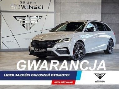 Szary Używany 2021 Skoda Octavia vRS Kombi | 119 900 zł - Obraz 1/4