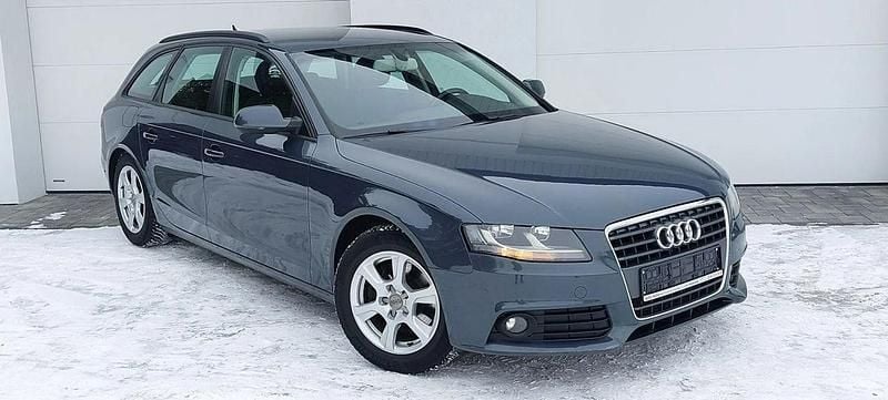 Używany Audi A4 136 KM (100 kW) 2011 Szary (metalik) Kombi