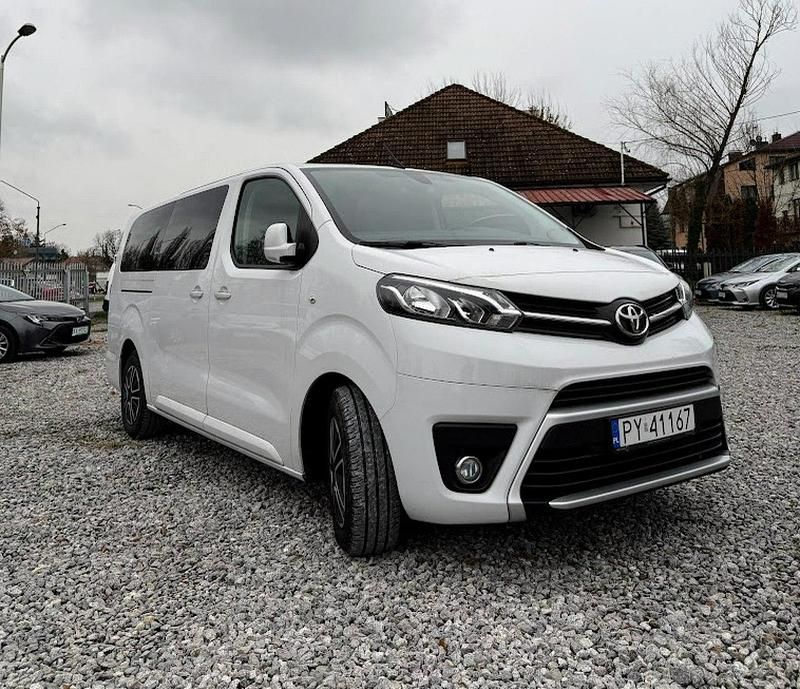 Używany Toyota Proace Verso 144 KM (105 kW) 2021 Biały Kombi