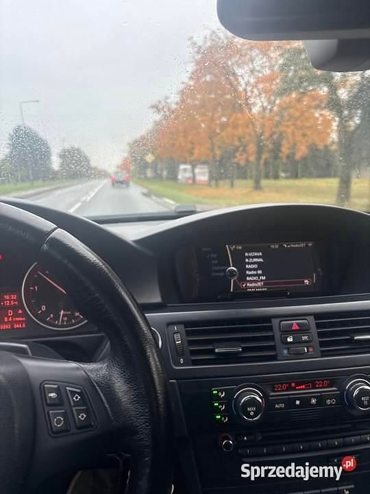 Czerwony Używany 2009 BMW 325 Cabriolet Kabriolet | 27 000 zł - Obraz 1/4