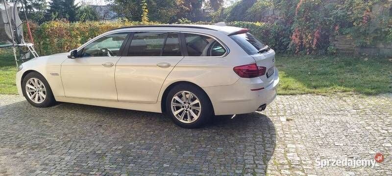 Używany BMW 520 2016 Biały Kombi