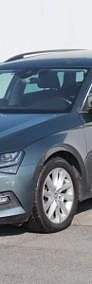 Używany Skoda Superb 190 KM (139 kW) 2020 Szary Kombi