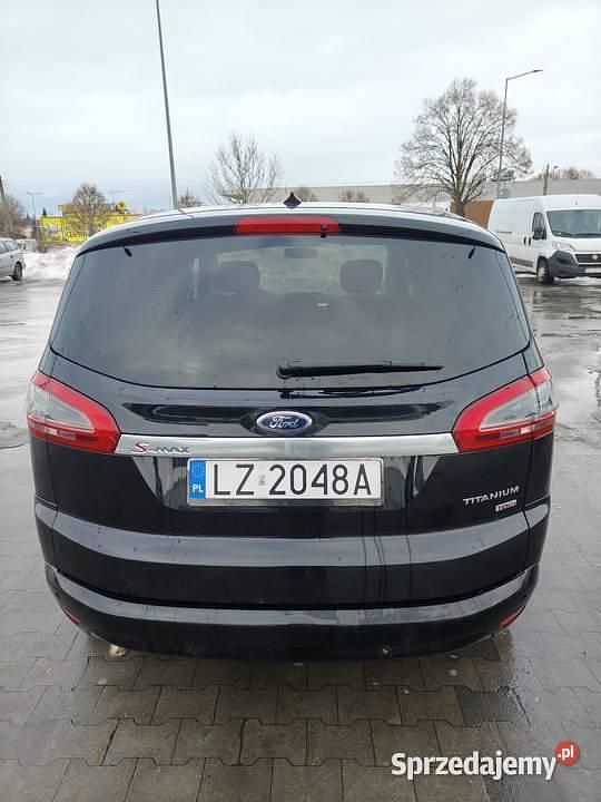 Używany Ford S-MAX S 2010 Czarny Minivan