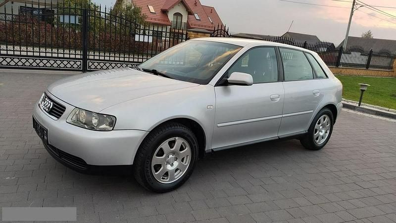 Srebrny Używany 2001 Audi A3 Sedan/Limuzyna | 19 900 zł - Obraz 1/1