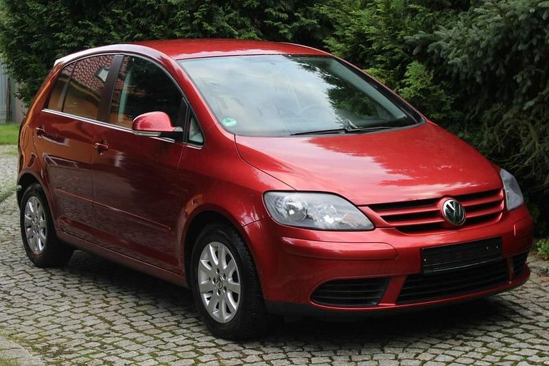 Bordowy Używany 2005 VW Golf Plus Cross Minivan | 10 600 zł (Dobra cena) - Obraz 1/4