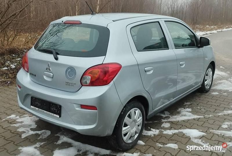 Używany Mitsubishi Space Star 2020 Szary Hatchback