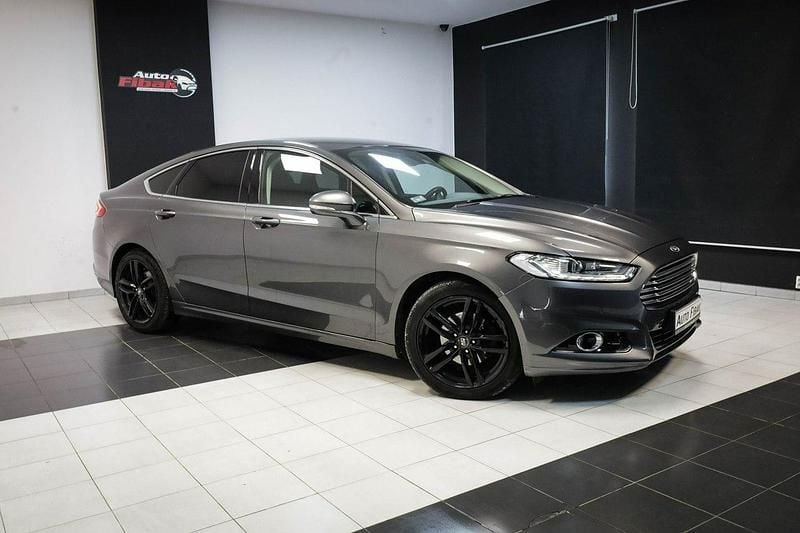Używany Ford Mondeo Titanium 150 KM (110 kW) 2015 Szary Sedan/Limuzyna