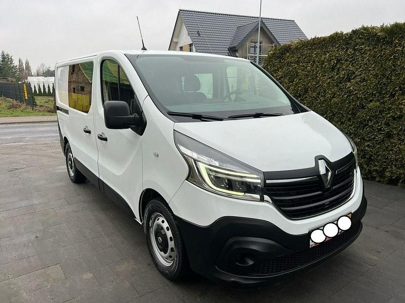 Biały Używany 2020 Renault Trafic Minivan | 54 999 zł (Super Cena) - Obraz 1/4