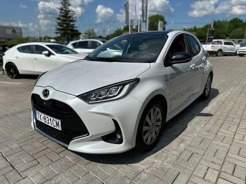 Biały Używany 2023 Mazda 2 Hatchback | 117 500 zł - Obraz 1/4
