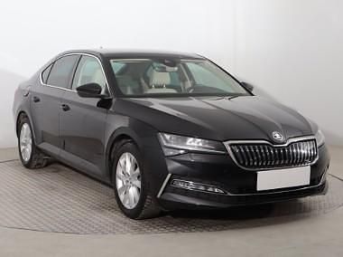 Czarny Używany 2020 Skoda Superb Hatchback | 88 999 zł (Uczciwa cena) - Obraz 1/4