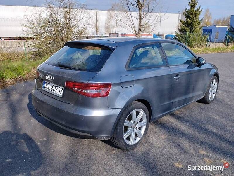 Używany Audi A3 150 KM (110 kW) 2013 Szary Hatchback