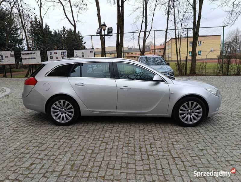 Używany Opel Insignia 140 KM (102 kW) 2009 Kombi