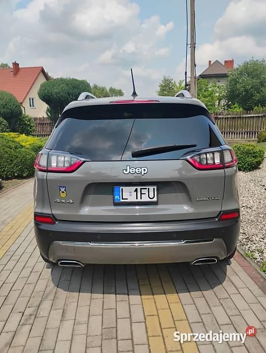 Używany Jeep Cherokee Limited 2020 Szary SUV