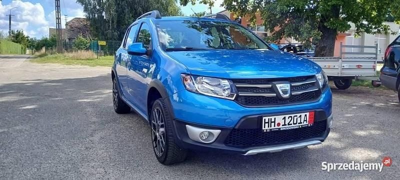 Niebieski Używany 2016 Dacia Sandero Stepway Hatchback | 27 700 zł (Uczciwa cena) - Obraz 1/4
