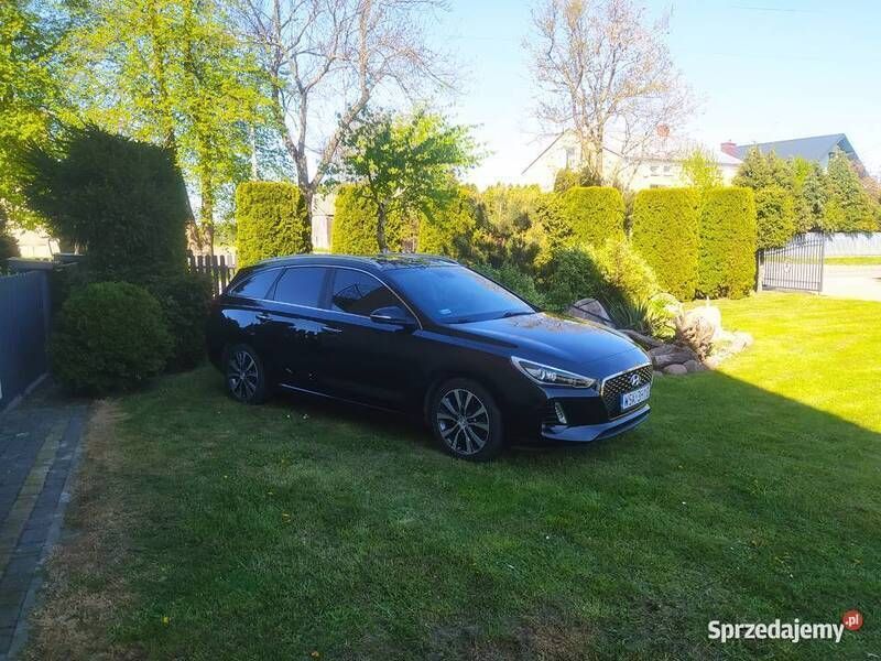 Używany Hyundai i30 Premium 150 KM (110 kW) 2018