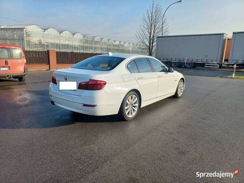 Używany BMW 520 2014 Biały Sedan/Limuzyna