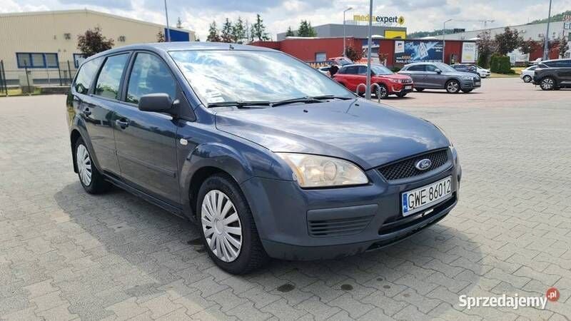Używany Ford Focus 116 KM (85 kW) 2007 Grafitowy Sedan/Limuzyna