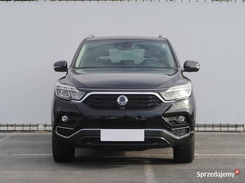 Używany Ssangyong (KGM) Rexton 2018 Czarny SUV