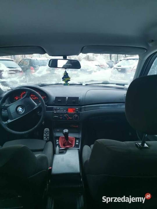 Używany BMW 318 2003 Srebrny Sedan/Limuzyna