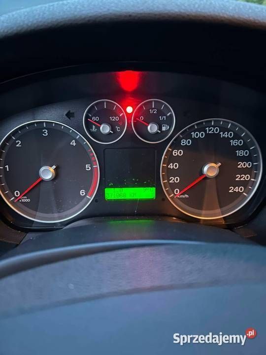 Czarny Używany 2006 Ford Focus Kombi | 3500 zł (Uczciwa cena) - Obraz 1/3