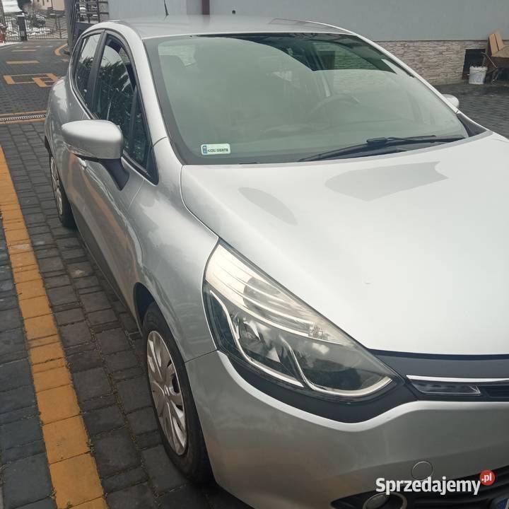 Srebrny Używany 2014 Renault Clio IV Hatchback | 18 000 zł (Dobra cena) - Obraz 1/4