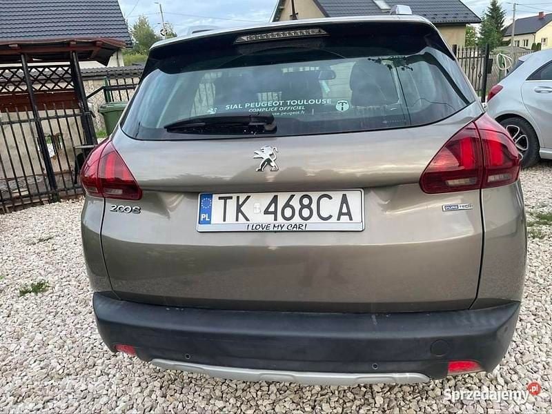 Brązowy Używany 2016 Peugeot 2008 SUV | 33 500 zł (Dobra cena) - Obraz 1/4