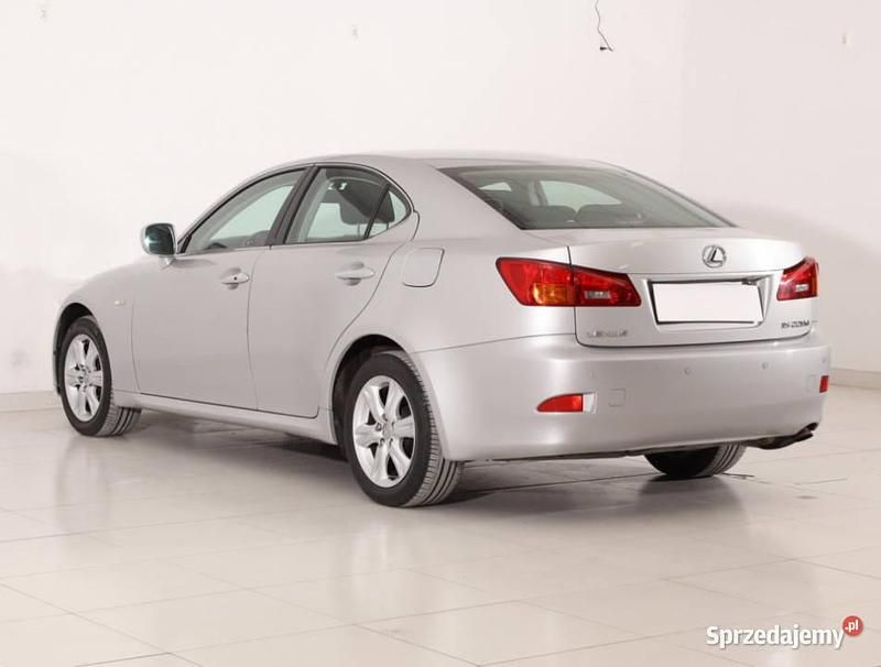 Używany Lexus IS220d 2007 Srebrny Sedan/Limuzyna