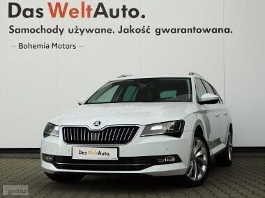 Biały Używany 2016 Skoda Superb Kombi | 79 990 zł (Uczciwa cena) - Obraz 1/4