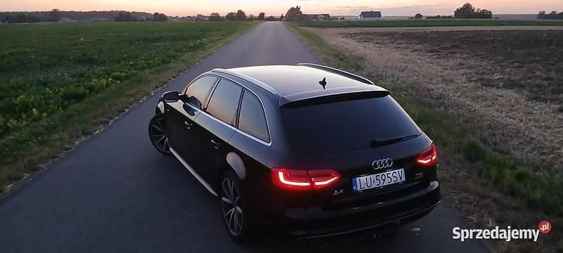 Używany Audi A4 S-Line 2015 Czarny Kombi