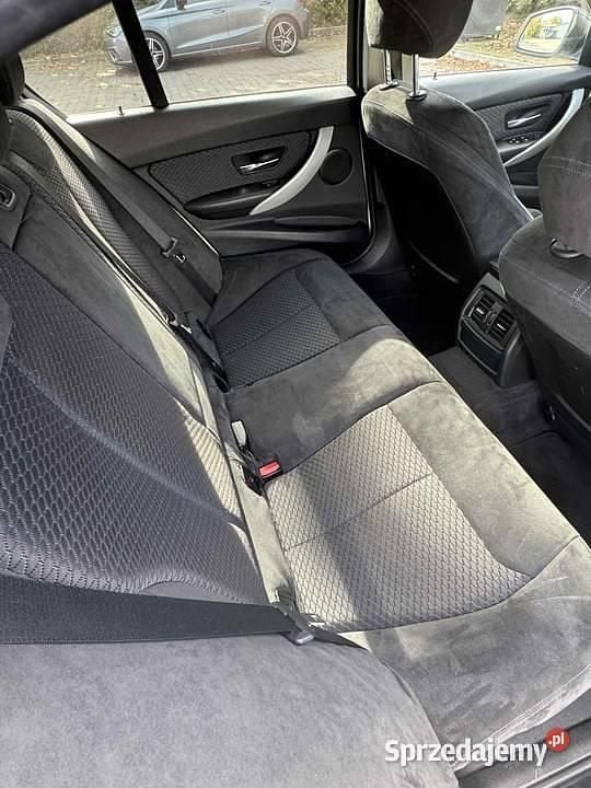 Używany BMW 320 184 KM (135 kW) 2012 Sedan/Limuzyna