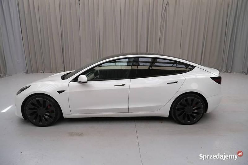 Używany 2021 Tesla Model 3 Sedan/Limuzyna | 97 103 zł - Obraz 1/4