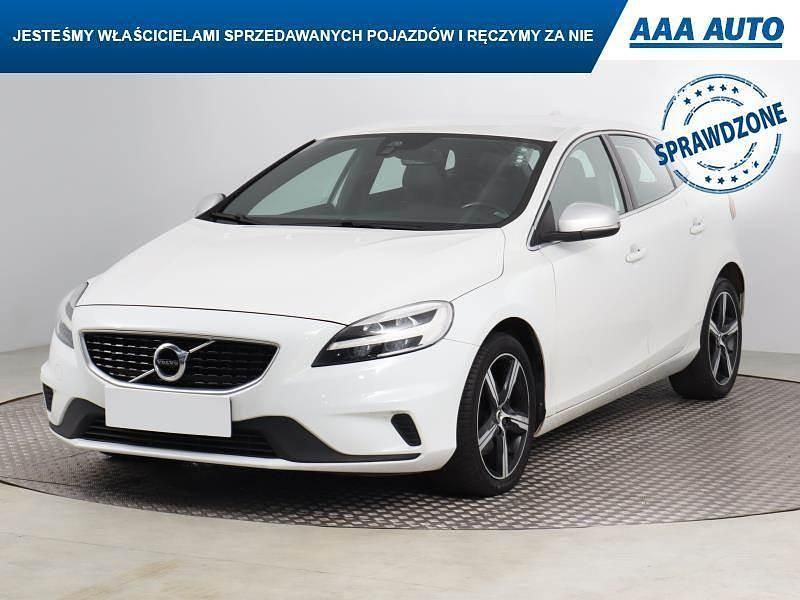 Używany Volvo V40 2019 Biały