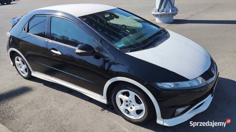 Używany Honda Civic 2007 Czarny Hatchback
