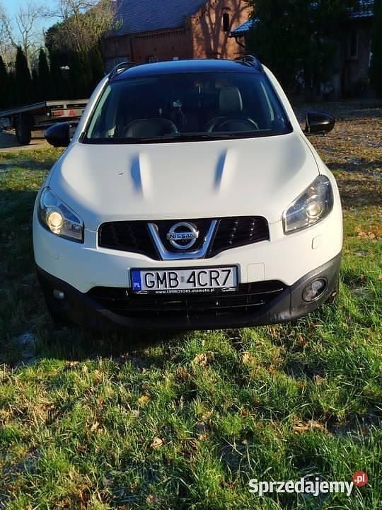 Biały Używany 2013 Nissan Qashqai +2 SUV | 34 500 zł - Obraz 1/4