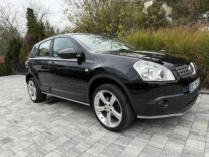 Czarny Używany 2009 Nissan Qashqai SUV | 19 900 zł (Dobra cena) - Obraz 1/4