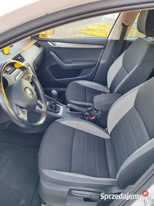 Używany Skoda Octavia 2016 Biały Kombi