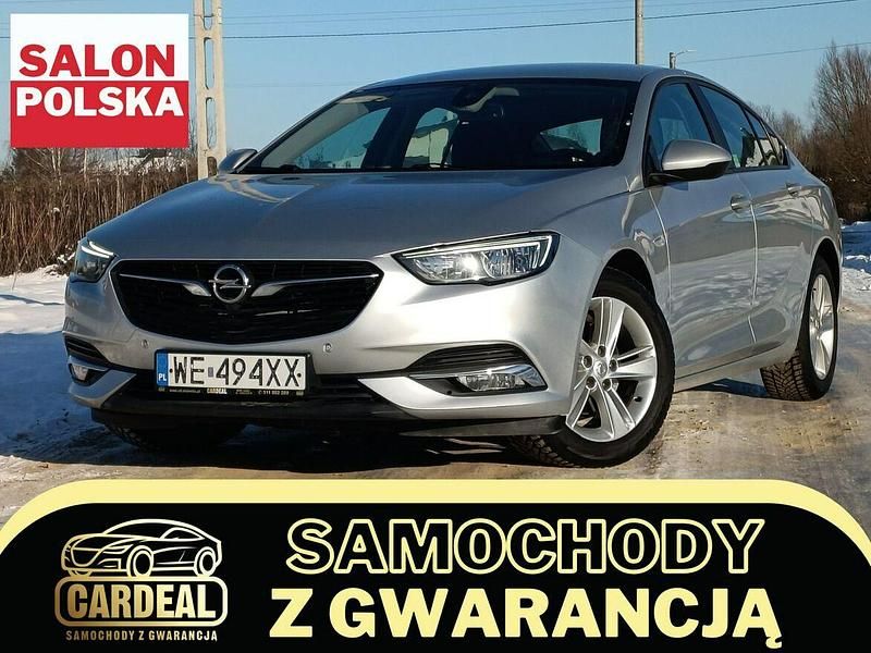 Używany Opel Insignia 136 KM (100 kW) 2019 Srebrny Sedan/Limuzyna