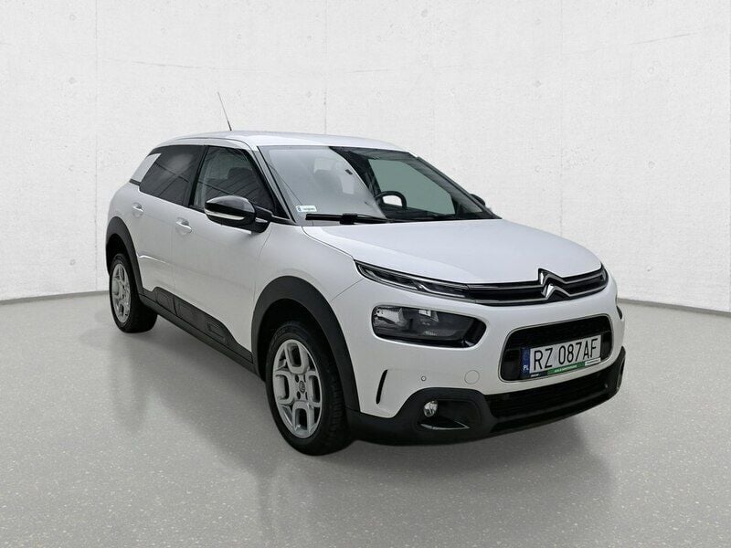 Biały Używany 2020 Citroën C4 Cactus Hatchback | 34 500 zł (Super Cena) - Obraz 1/4