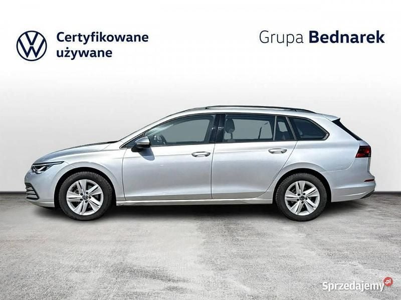 Używany VW Golf VIII 2023 Srebrny Kombi