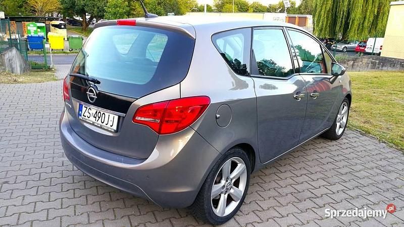 Używany Opel Meriva 2011 Minivan