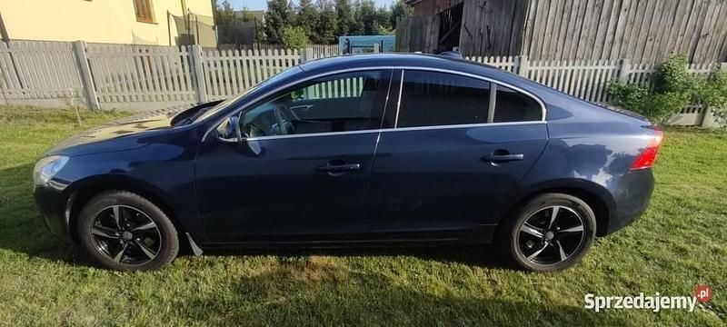Używany Volvo S60 180 KM (132 kW) 2011 Sedan/Limuzyna