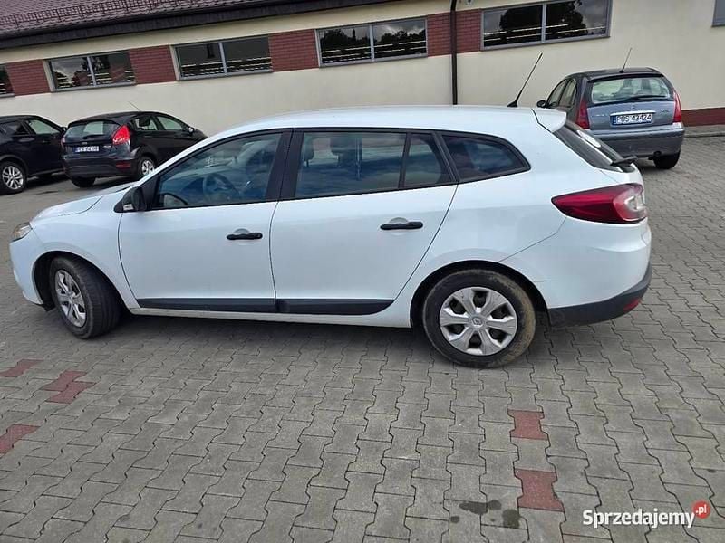 Biały Używany 2011 Renault Mégane GrandTour Kombi | 9500 zł (Dobra cena) - Obraz 1/4