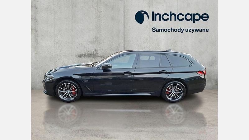Używany BMW 530e Shadowline 184 KM (135 kW) 2022 Czarny szafir metalizowany Kombi