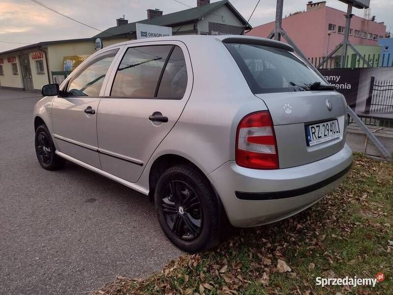 Używany Skoda Fabia 2006 Srebrny Hatchback