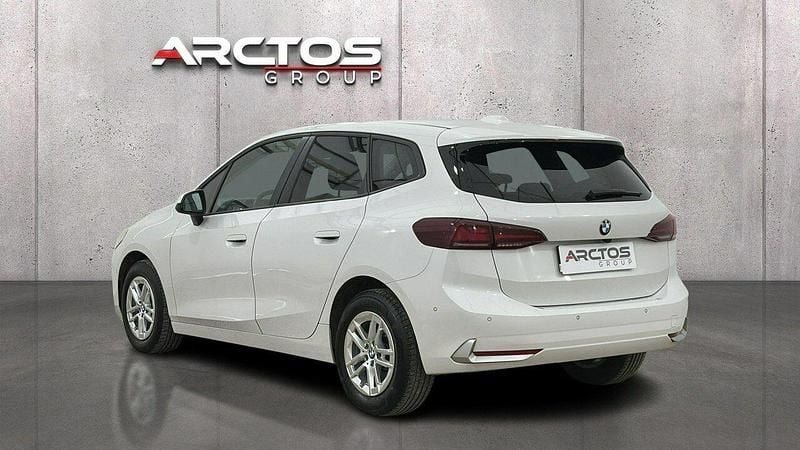 Używany BMW 218 136 KM (100 kW) 2022 Biały Kombi