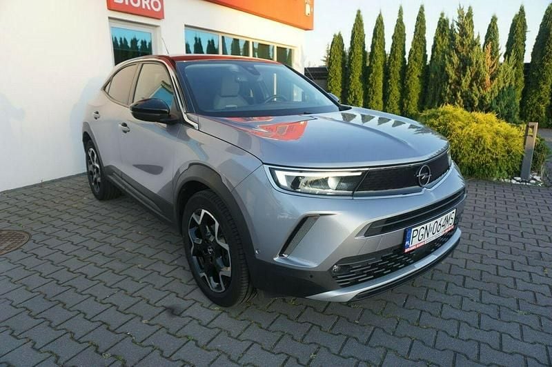 Szary Używany 2021 Opel Mokka SUV | 67 900 zł (Dobra cena) - Obraz 1/4