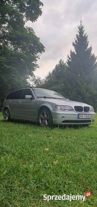 Srebrny Używany 2004 BMW 520 Kombi | 17 000 zł - Obraz 1/4